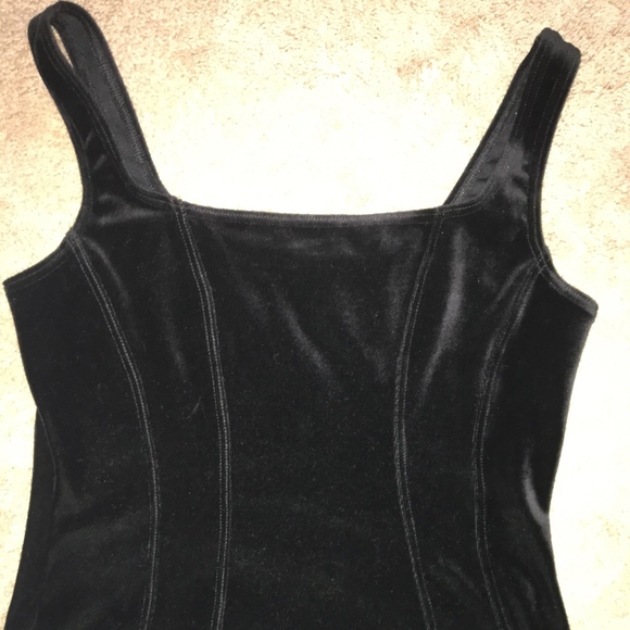 Arianne Tops - Velvet Sleeveless Camisole